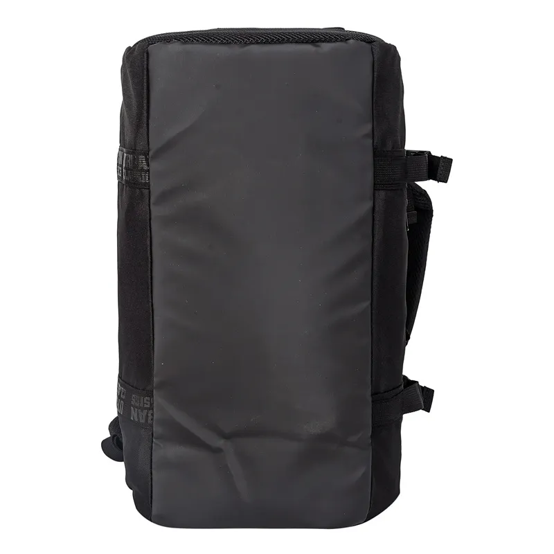 Dam olish kunlarida suv o'tkazmaydigan sayohat sumkasi